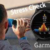 Garminのスマートウォッチでストレスチェックをする様子（スマブロ.com）